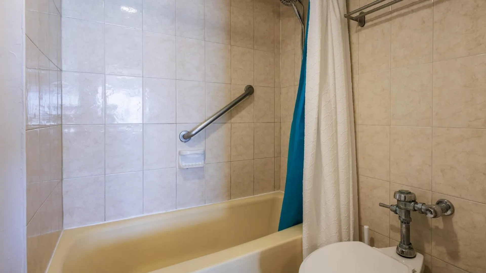 Esj Towers Studio- Beach Access San Juan